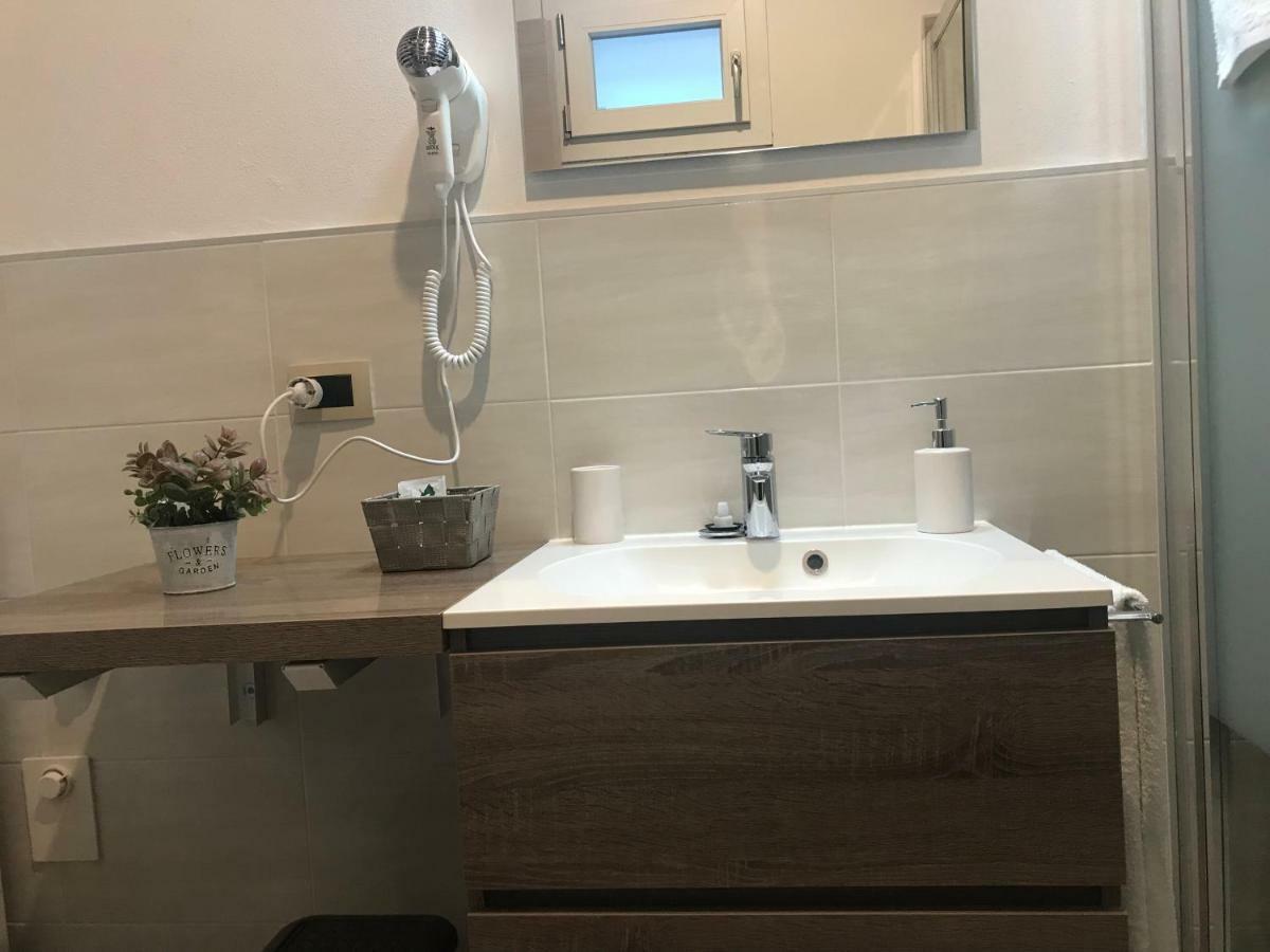 Ca Risorta Stanze Hotel Sona Luaran gambar